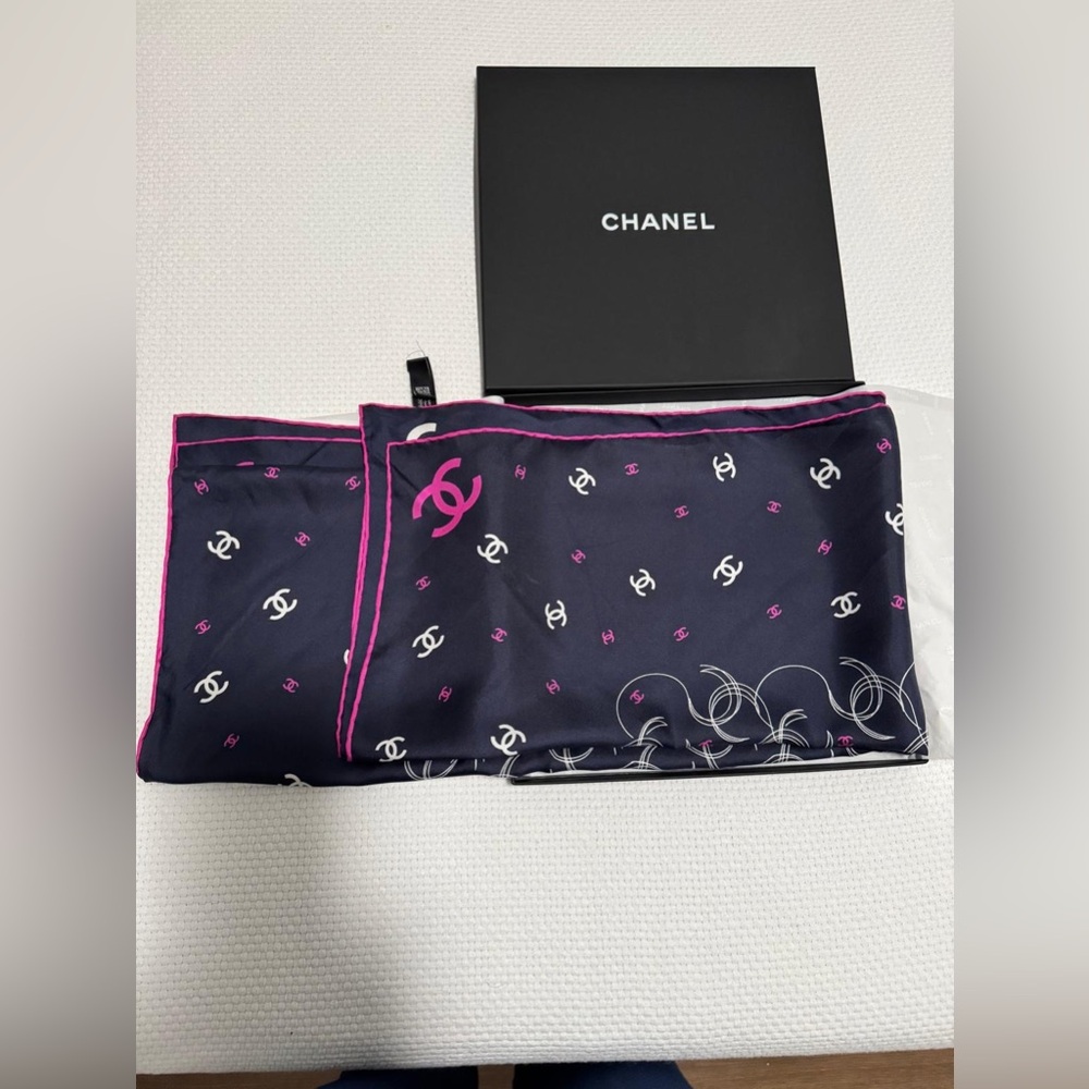 Chanel scarf
